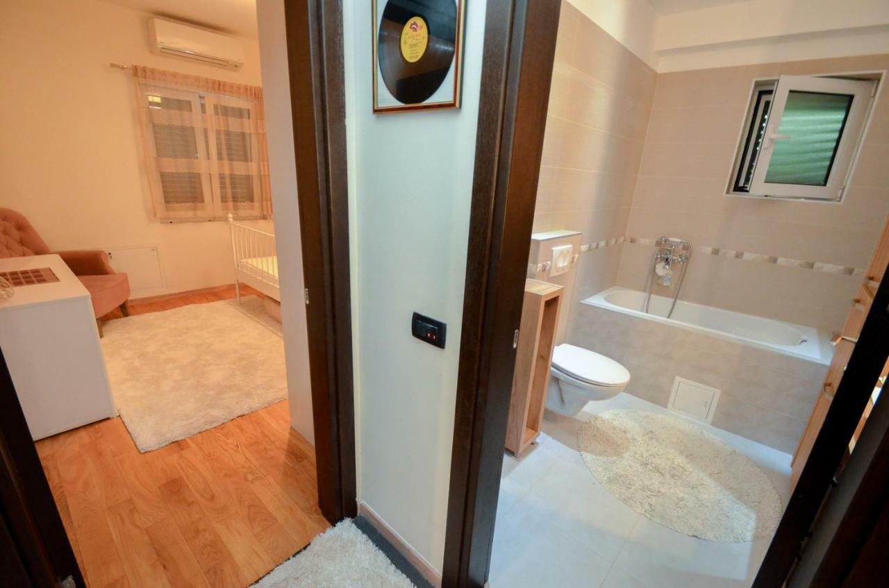 Apartment Radulovic Kotor Luaran gambar