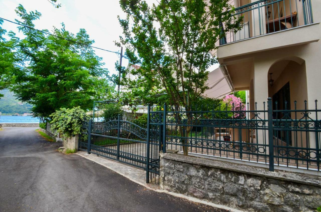 Apartment Radulovic Kotor Luaran gambar