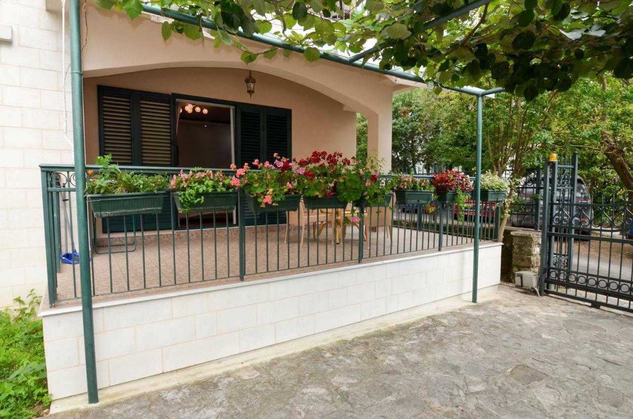 Apartment Radulovic Kotor Luaran gambar